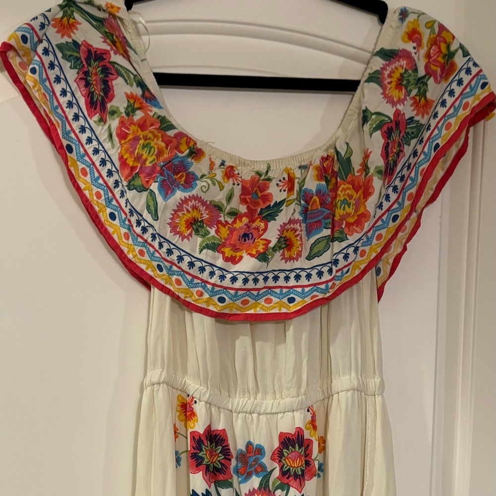 Flying Tomato maxi dress size small
